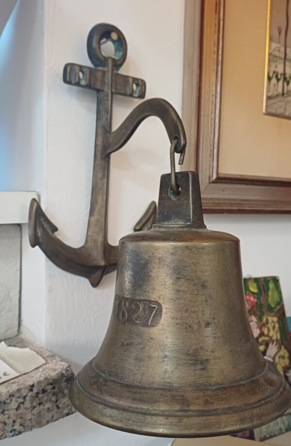 CAMPANELLO DA PARETE IN BRONZO