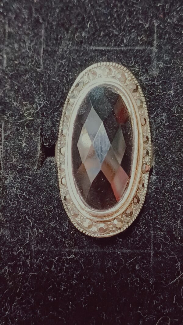 ANELLO OVALE